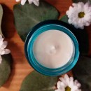 Crème anti-âge à l’acide hyaluronique et au CBD